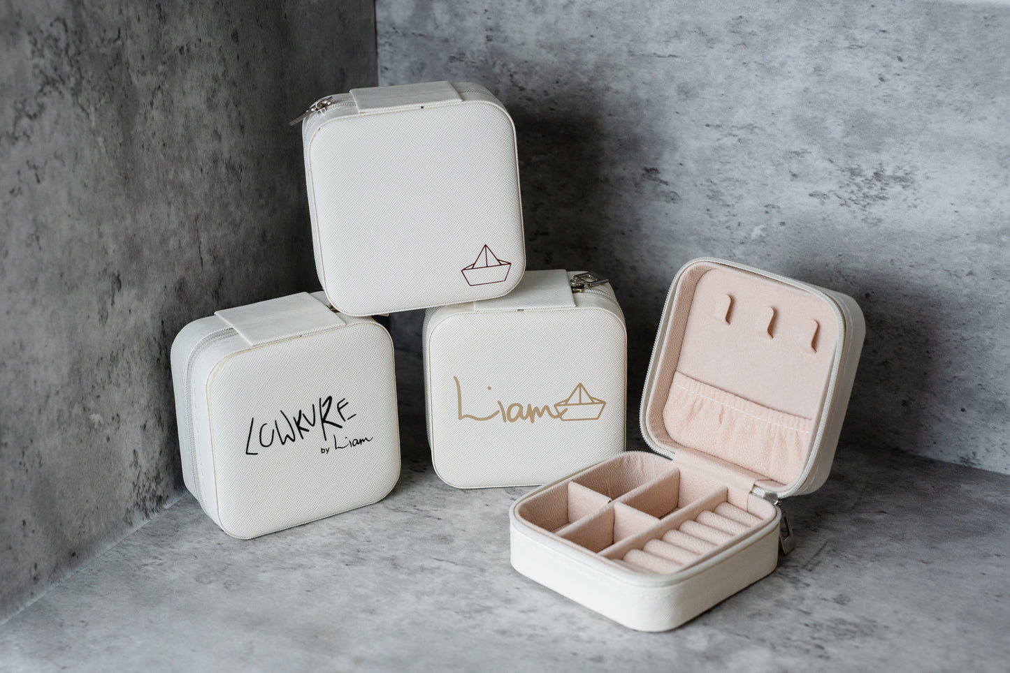 Origami Boat | WHITE - Forever Treasures Chest: Mini Jewellery Box