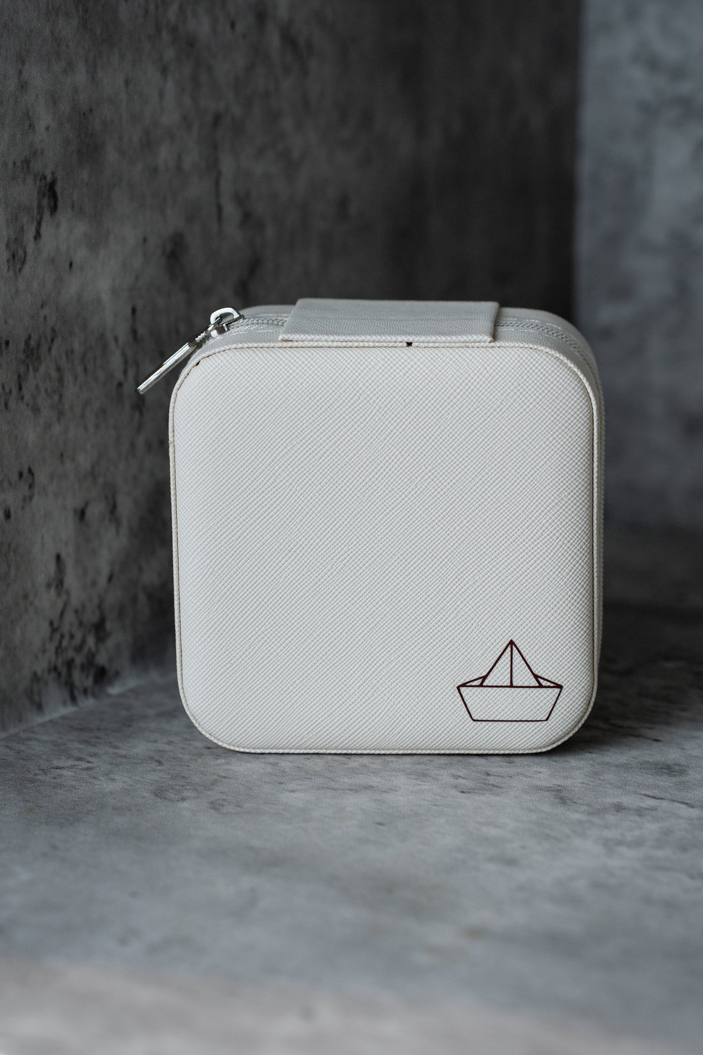 Origami Boat | WHITE - Forever Treasures Chest: Mini Jewellery Box