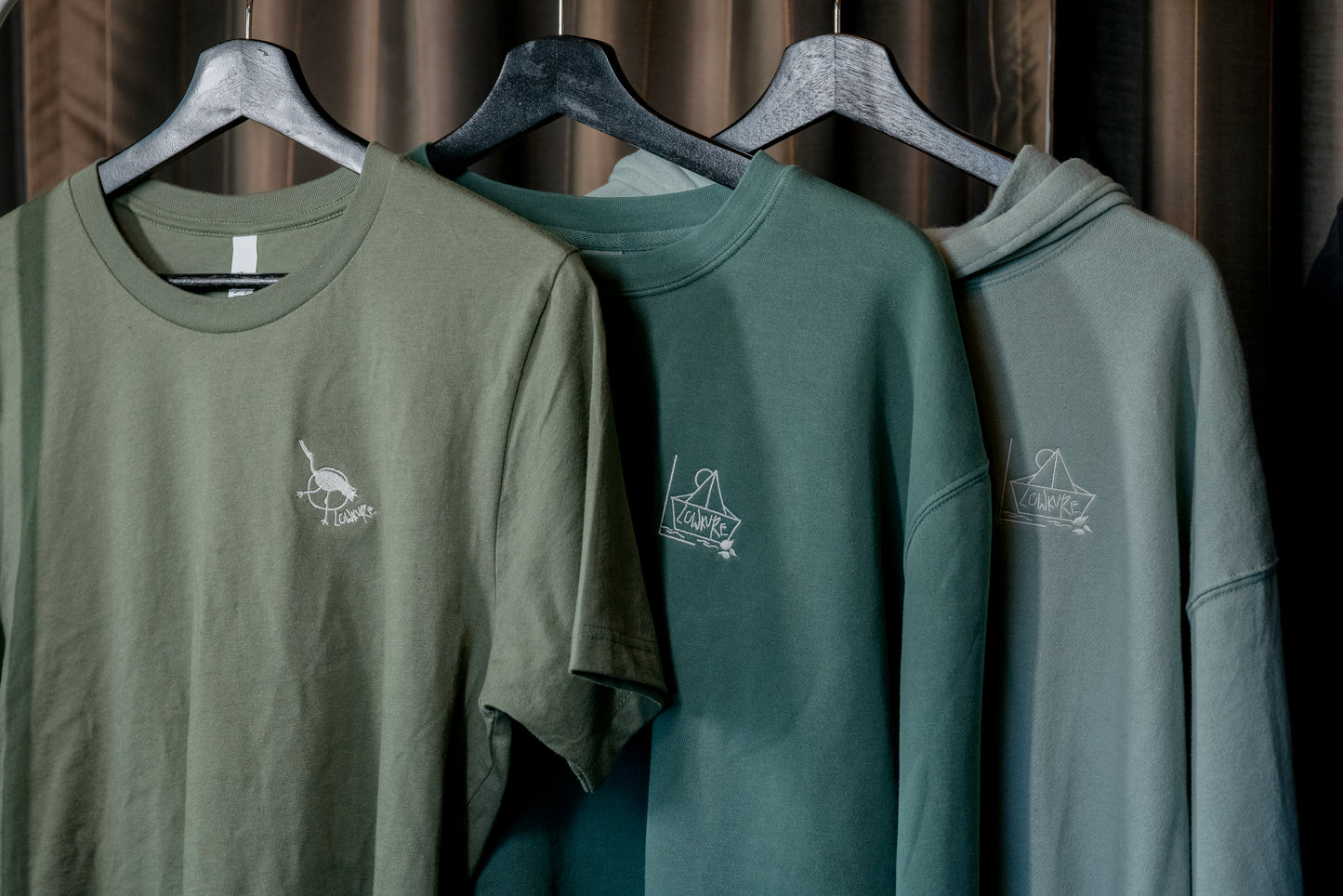 Men's / Unisex Crew Neck T-Shirt - ARMY GREEN | Crane Logo