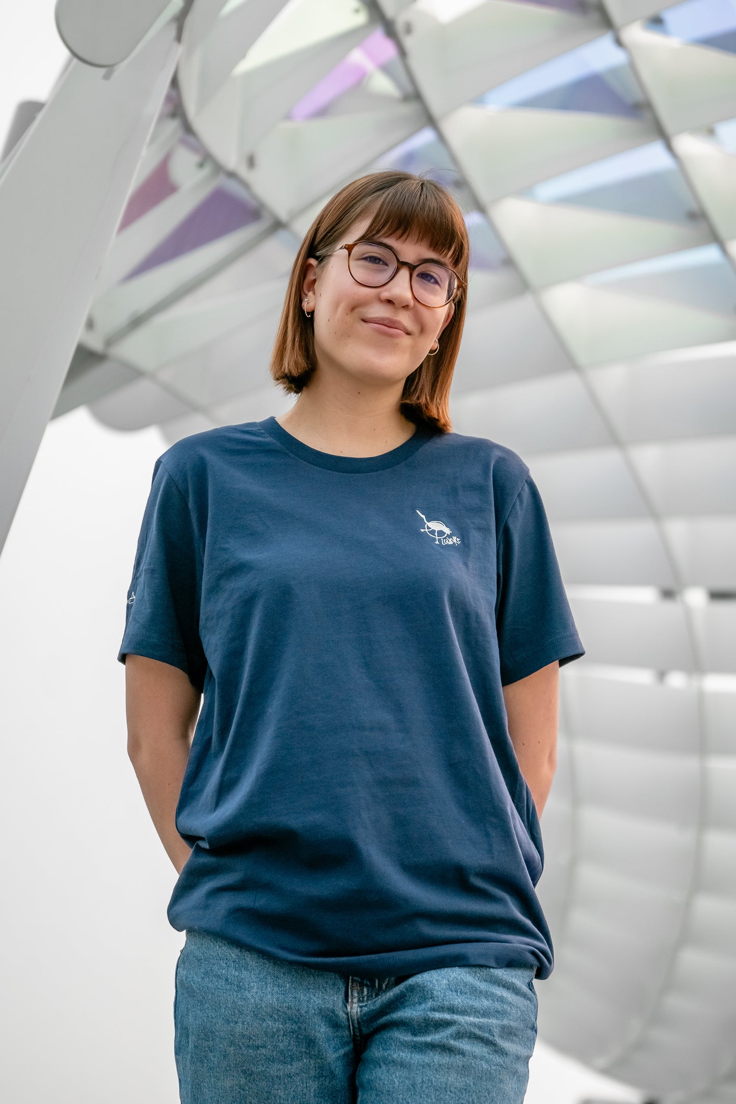 Woman's Relaxed Fit Crew Neck T-Shirt - NAVY | Crane Logo