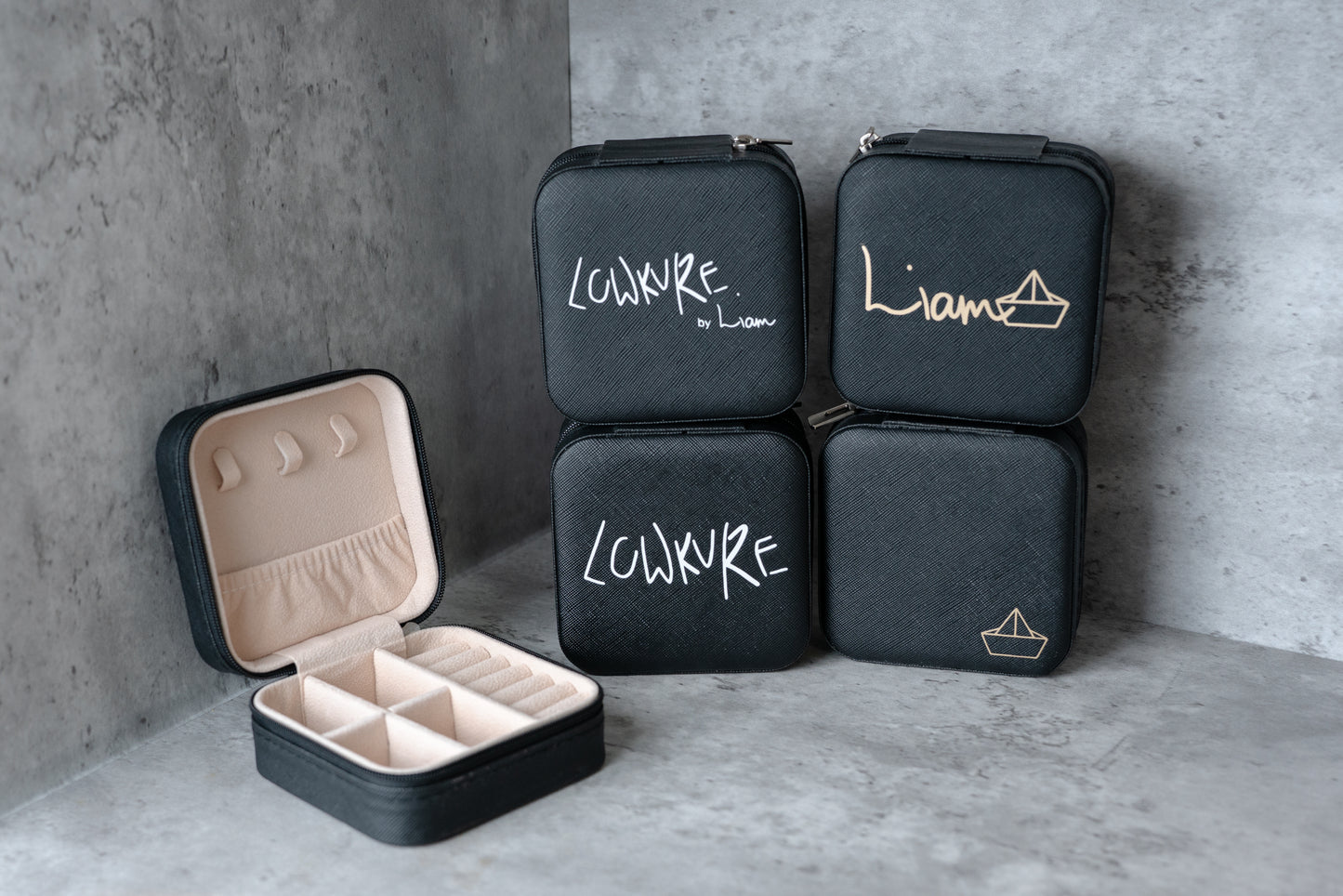 LowKure by Liam |  BLACK - Forever Treasures Chest: Mini Jewellery Box
