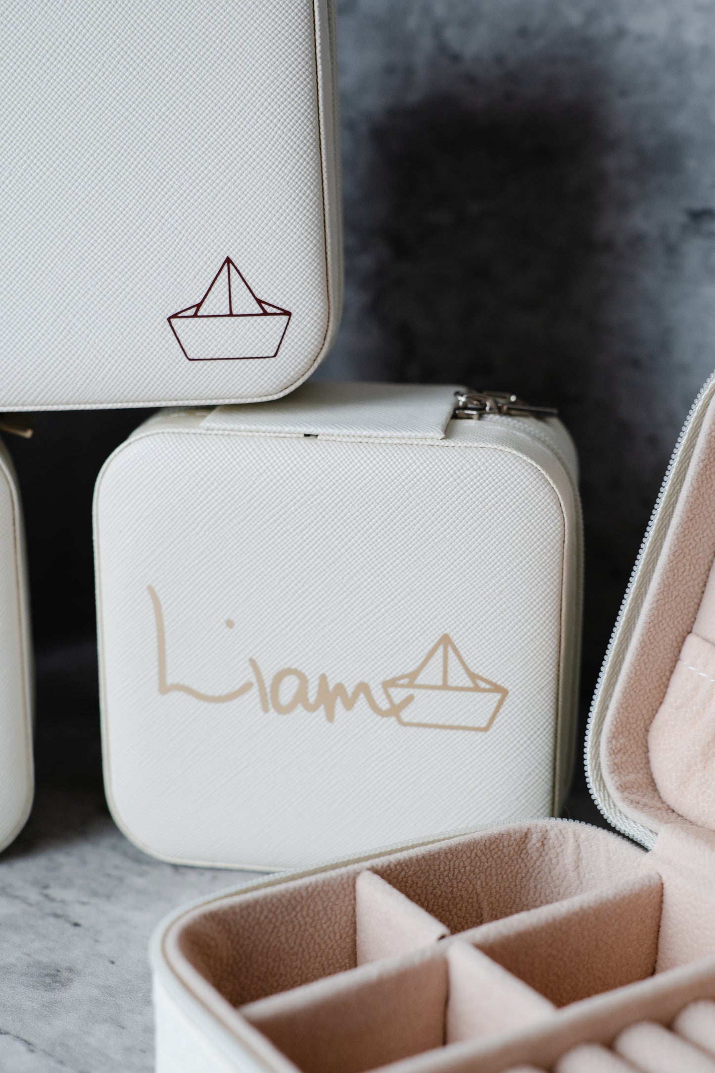 Artist's Signature Legacy - Liam  |  WHITE - Forever Treasures Chest: Mini Jewellery Box