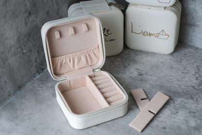 LowKure  |  WHITE - Forever Treasures Chest: Mini Jewellery Box