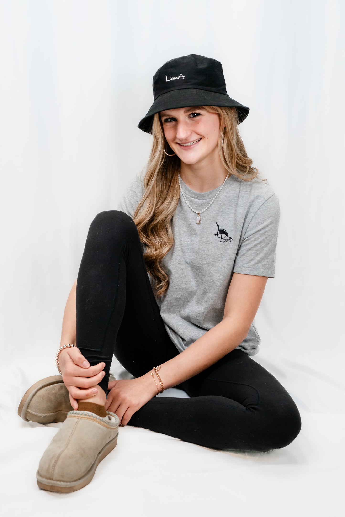 Woman's Relaxed Fit Crew Neck T-Shirt - GREY | Crane